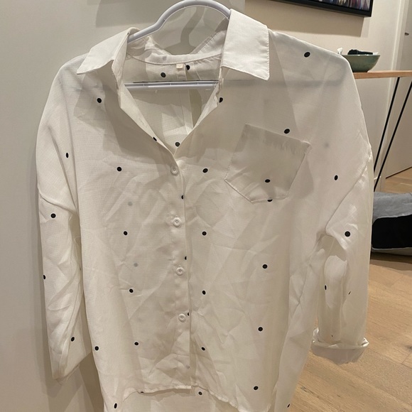 Blouse with back dots - Picture 2 of 2